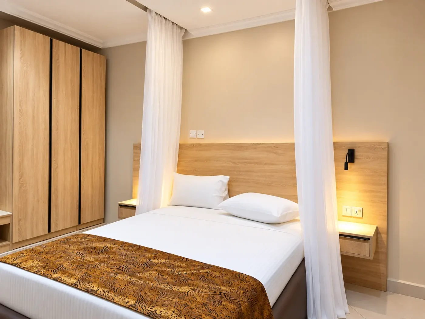 Grand Oasis Hotel, Wajir, Kenya: otel mobilyaları projesi
