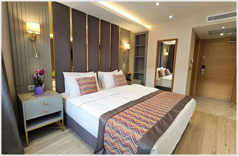 The Külsümz Hotel, İstanbul: otel mobilyaları projesi